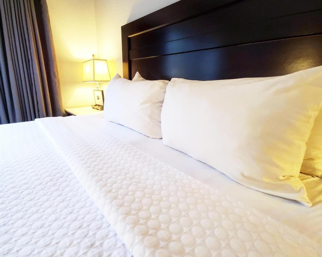 מלון Crowne Plaza Milwaukee South By Ihg חדר תמונה