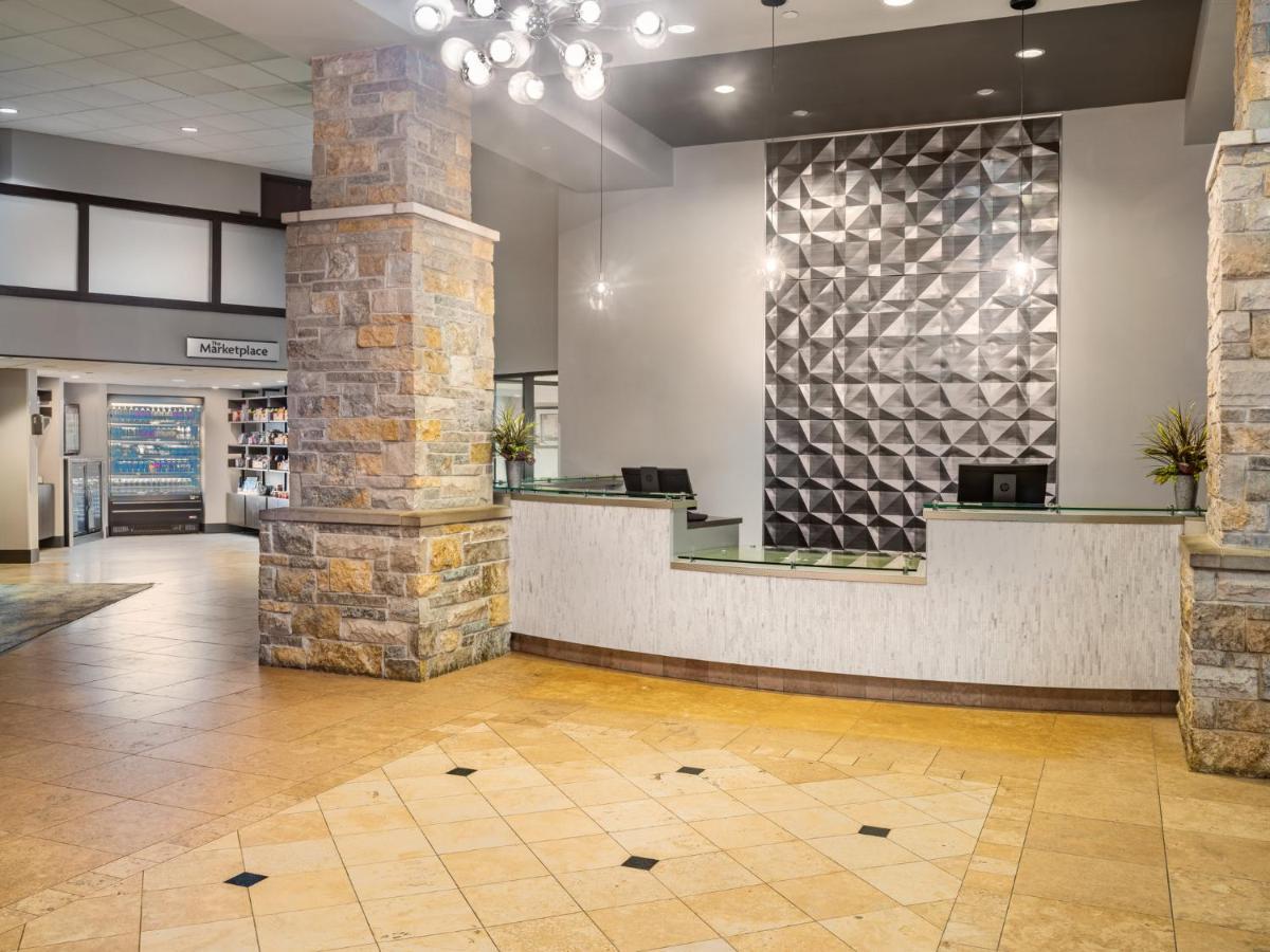 מלון Crowne Plaza Milwaukee South By Ihg מראה חיצוני תמונה
